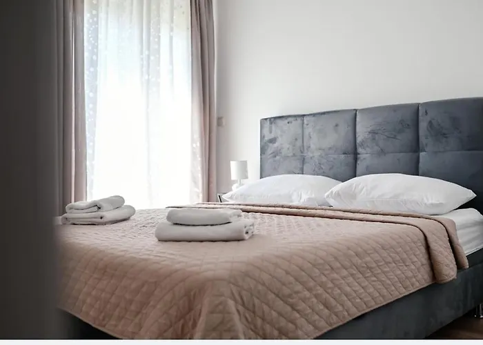 Apartments M