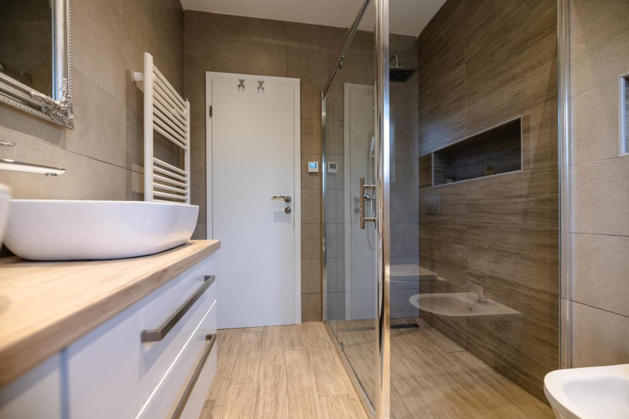 Apartament M *