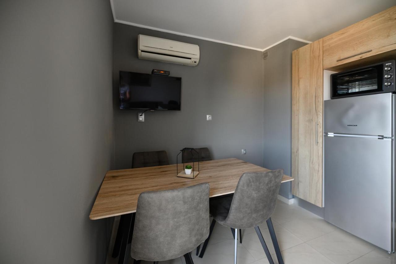 M Apartment