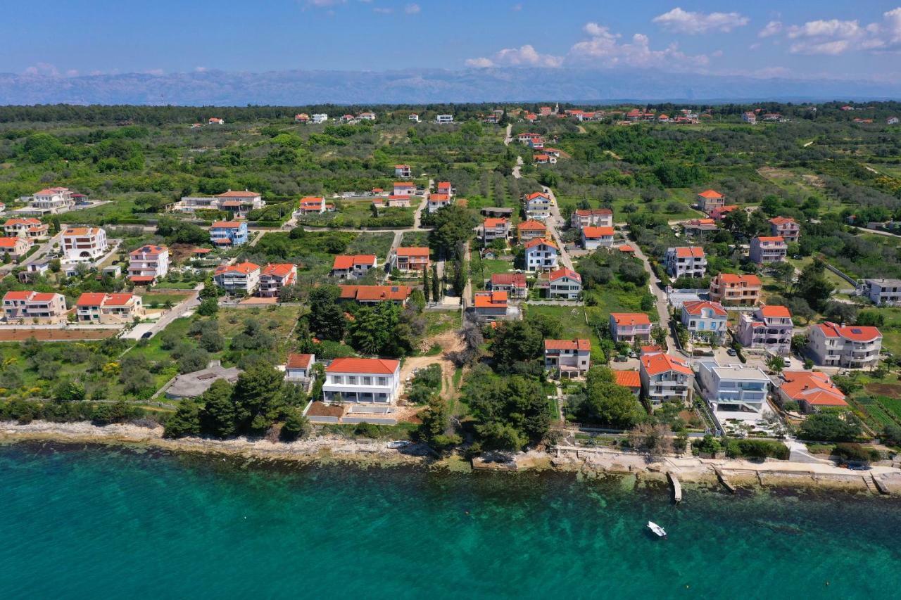 Apartman M *